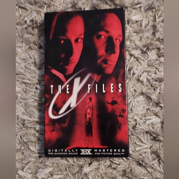 The X Flies Movie VHS - Picture 1 of 8